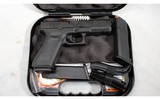 Glock ~ 17 ~ 9mm Luger - 3 of 3