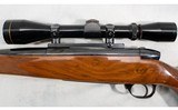 Weatherby ~ Mark V Deluxe ~ .300 Weatherby Magnum - 7 of 10