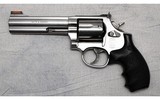 Smith & Wesson ~ 686-5 ~ .357 Magnum - 2 of 5