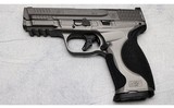 Smith & Wesson ~ M&P9 M2.0 Metal ~ 9MM Luger - 2 of 3