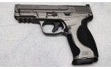 Smith & Wesson ~ M&P9 M2.0 Metal ~ 9MM Luger - 1 of 2