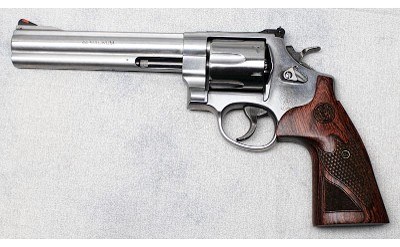 Smith & Wesson ~ 629-6 Classic ~ .44 Magnum