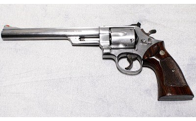 Smith & Wesson ~ 629-1 ~ .44 Magnum