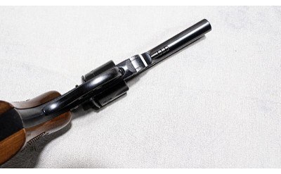 H&R ~ Model 926 ~ .38 S&W - Image 3 of 6