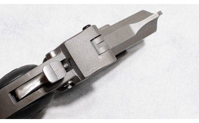 Bond Arms ~ Roughneck ~ .357 Magnum - Image 3 of 4