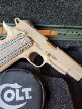COLT USMC NIB 1911 Rare - 3 of 5