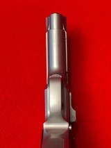 *sold pending funds*Excellent Smith & Wesson 5906 with Case and 5 Factory Magazines - 9 of 11