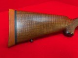 Winchester Model 70 Classic Super Grade 270 Win Unfired Beautiful Walnut - 2 of 15