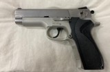 SMITH AND WESSON MODEL 4003 .40 S&W - 4 of 11