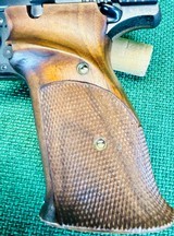 Smith & Wesson Model 41 .22LR 7 3/8" w/Compensator - 9 of 9