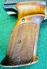 Smith & Wesson Model 41 .22LR 7 3/8" w/Compensator - 8 of 9