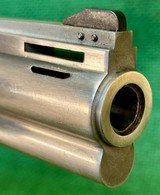 Colt Anaconda Custom Ported with Factory Case.44 Magnum - 12 of 15