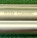 Smith & Wesson Model 629-3 Classic with Oak Case and Scope.44 Magnum - 5 of 14
