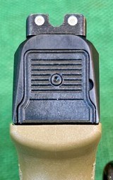 Kimber R7 Mako OR Bundle with Original Box, Bag, Holster, and 4 Magazines9mm - Image 12 of 16