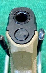 Kimber R7 Mako OR Bundle with Original Box, Bag, Holster, and 4 Magazines9mm - Image 13 of 16