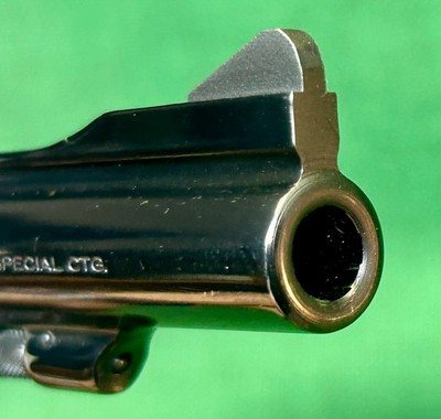 Smith & Wesson Model 15-4with Box.38 Special - Image 15 of 19
