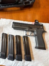 New and unfired Sig Sauer P320-MAX Competition 9mm - 6 of 6