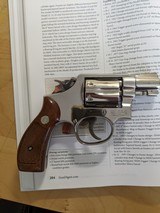Smith and Wesson model 10-7 / .38 Special - 11 of 13
