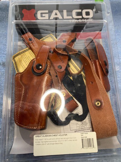 Remington Model 81Beavertail Forearm Stock, Complete VG Plus!