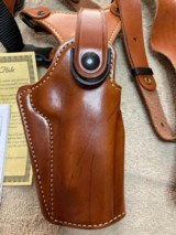 Remington Model 81Beavertail Forearm Stock, Complete VG Plus! - 4 of 11