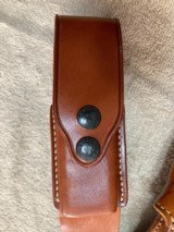 Remington Model 81Beavertail Forearm Stock, Complete VG Plus! - 6 of 11