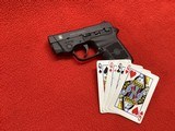 SMITH & WESSON 380 CAL. BODYGUARD WITH LAZORNEW IN POUCH