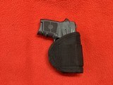 SMITH & WESSON 380 CAL. BODYGUARD WITH LAZORNEW IN POUCH - Image 6 of 7
