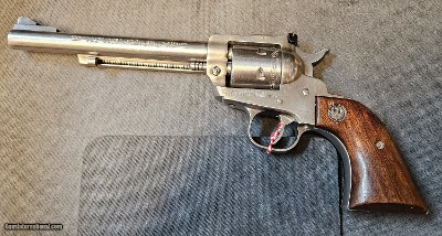 Ruger
Model: Single Six
Cal: 22Mag