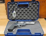 Smith & Wesson
Model: 460
Cal: 460 S&W - 4 of 5
