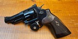 Smith & Wesson
Model: 29-10
Cal: 44 Mag - 4 of 4