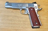 Les Baer Custom
Model: SRP
Cal: 45 acp - 2 of 4