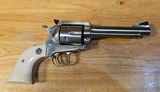 Ruger
Model: Super Blackhawk
Cal: 44 mag - 1 of 5