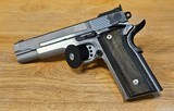 Smith & Wesson
Model: 945
Cal: 45 acp - 4 of 5