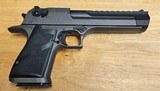 Magnum Research
Model: Desert Eagle
Cal: 50 - 2 of 5