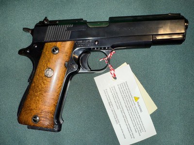 Llama 1911