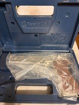 Beretta 92FS 470TH Anniversary Pistol NO.000032 OF 470 - Image 7 of 8