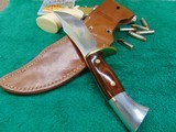 WESTERN CUTLERY - WESTMARK MODEL 701 HUNTING KNIFE WITH MATCHING SHEATH - 6 of 15