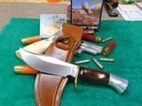 WESTERN CUTLERY - WESTMARK MODEL 701 HUNTING KNIFE WITH MATCHING SHEATH - 12 of 15