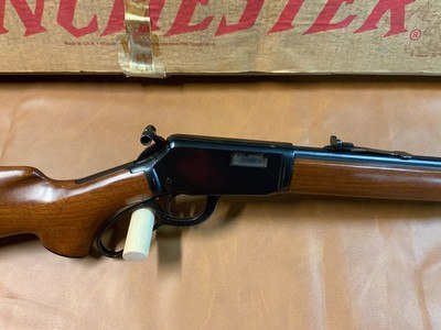 Winchester 9422 XTR CLASSIC 22 1/2 inch barrel 22LR - Image 6 of 15