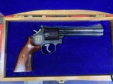 Smith and Wesson model 586–1 with presentation case! Lima Ohio police - 1 of 8