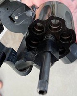 Smith and Wesson Model 57-1 41 Mag revolver - 5 of 6