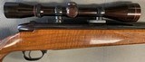 Weatherby Mark V Deluxe 300 WBY Left handed w/Leupold - 5 of 12
