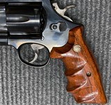 Smith & Wesson S&W model 29-3 w/8 3/8 in barrel and Leupold scope - 8 of 10