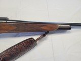 Weatherby Mark V, 300 Weatherby Mag - 5 of 13