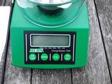 RCBS Chargemaster 1500 scale and Dispenser - 4 of 5