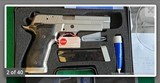 Sig collectors, Sig Sauer P226 X-Five .40S&W Rare German Mastershop Made LNIB Unfired? - 2 of 15