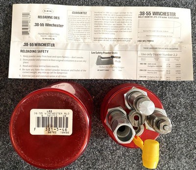 38 55 Lee Reloading Dies With Shell Holders and Powder Scoop