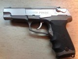 Ruger Pistol Set: P89DC 9MM & P944TH .40 S&W - 2 of 4