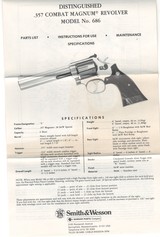 S & W Model 686 - 6" Box, complete, w/ NOS walnut grips - 3 of 4