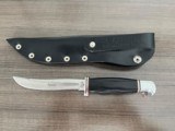 Vintage 1960’s CASE Apache 300 and sheath - Image 2 of 11